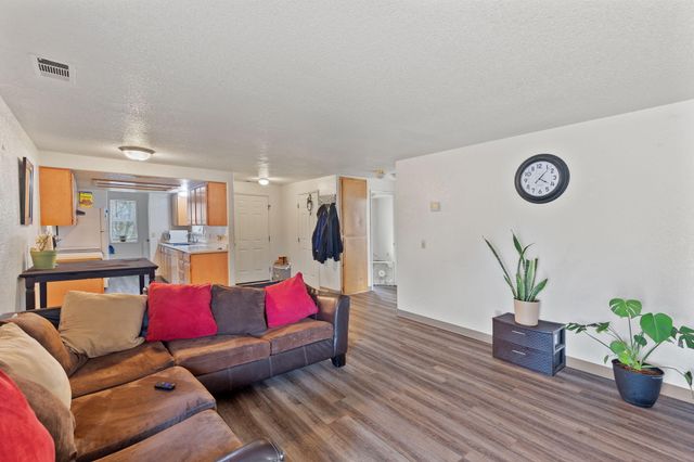 1460 SW Kokanee Lane, Grants Pass, OR 97527