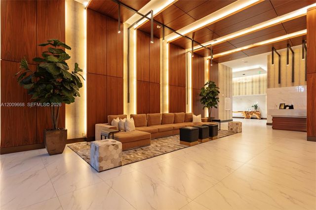 2960 NE 207th St 904, Aventura, FL 33180