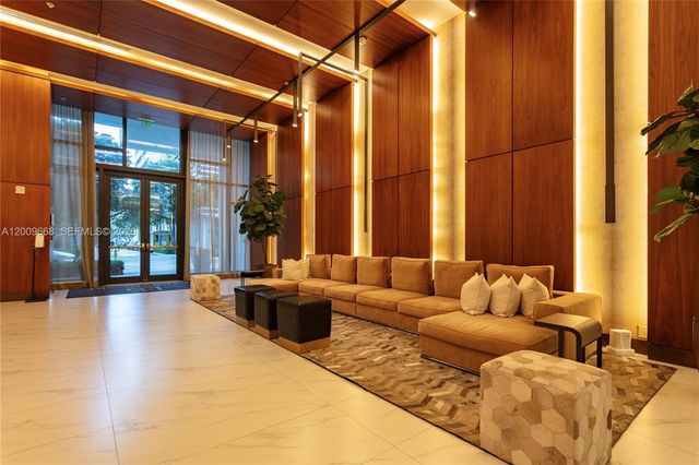 2960 NE 207th St 904, Aventura, FL 33180