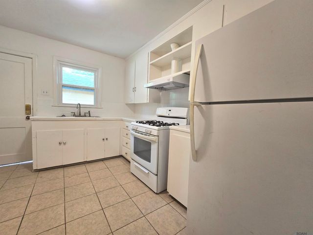 3423 Hundred Oaks Ave, Baton Rouge, LA 70808