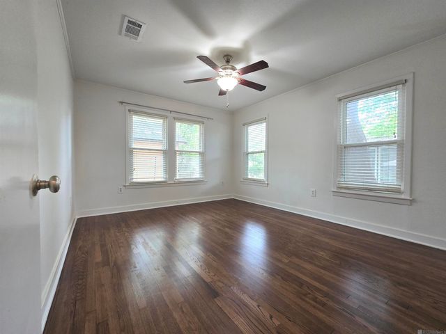 3423 Hundred Oaks Ave, Baton Rouge, LA 70808