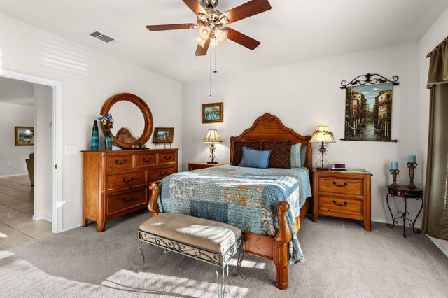 121 Dickens CIR, Georgetown, TX 78633