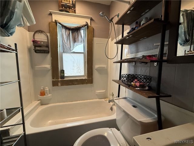 240 Crowley Avenue, Buffalo, NY 14207