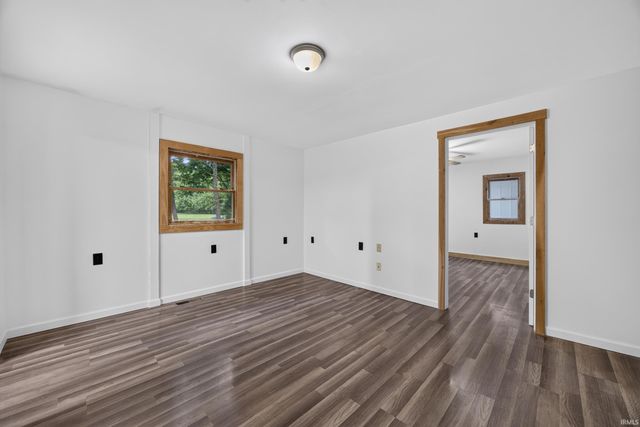 6352 W Woodland Road, Ellettsville, IN 47429