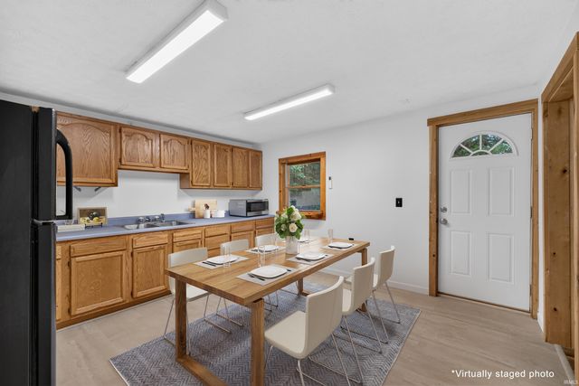 6352 W Woodland Road, Ellettsville, IN 47429