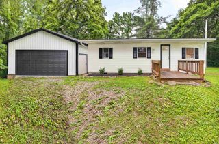 6352 W Woodland Road, Ellettsville, IN 47429