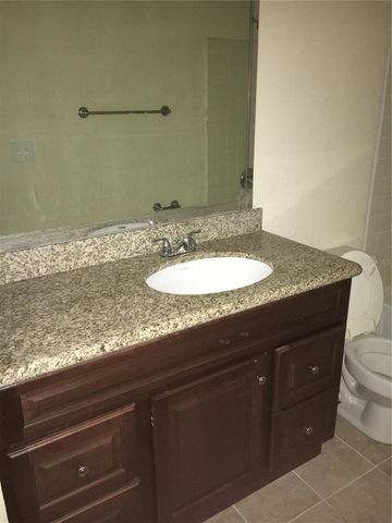 5148 CONROY ROAD 1216, Orlando, FL 32811