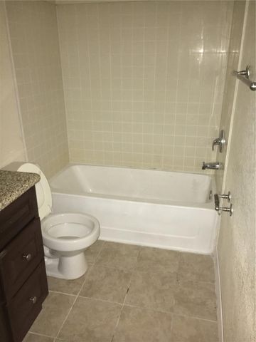 5148 CONROY ROAD 1216, Orlando, FL 32811