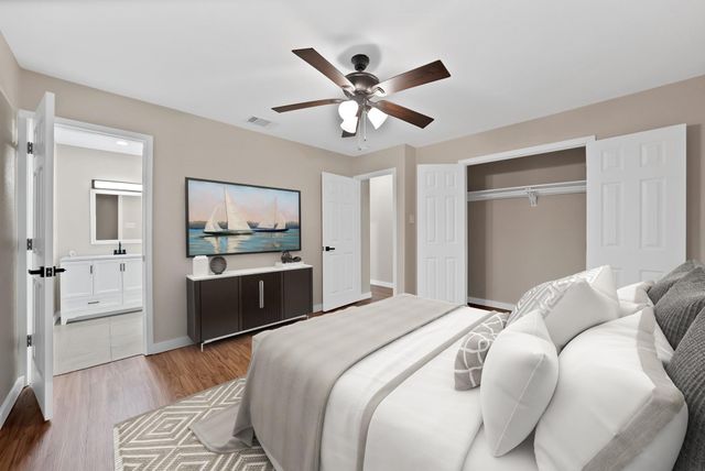 824 E Prairie View Road, Crowley, TX 76036