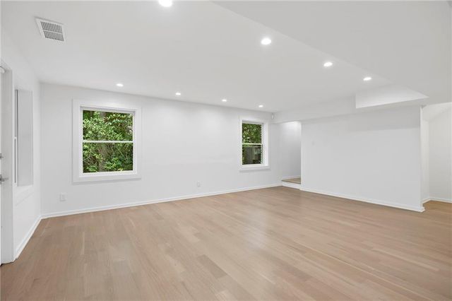 366 Blackland Road NW, Atlanta, GA 30342