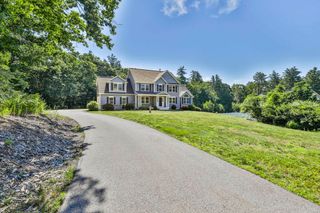 18 John King Drive, Goffstown, NH 03045
