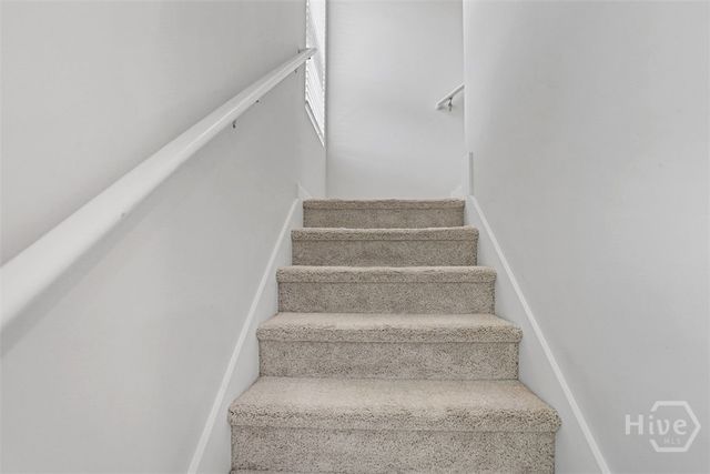 10 Flagler Drive, Savannah, GA 31419