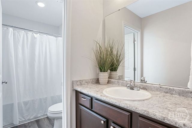 10 Flagler Drive, Savannah, GA 31419