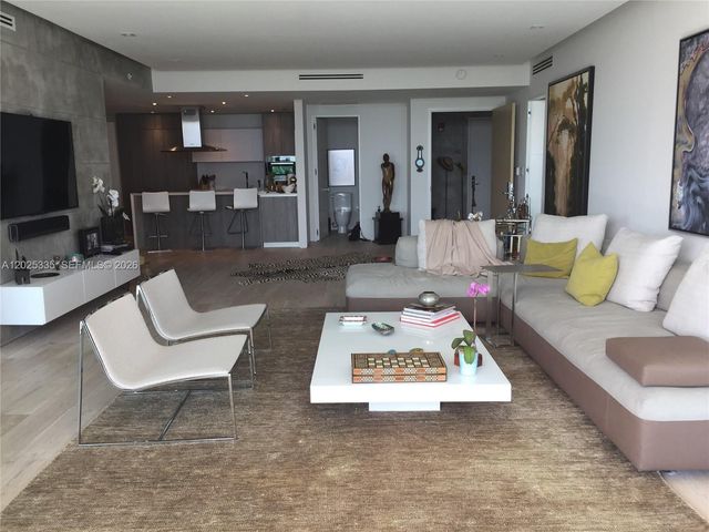 350 Ocean Drive 304N, Key Biscayne, FL 33149