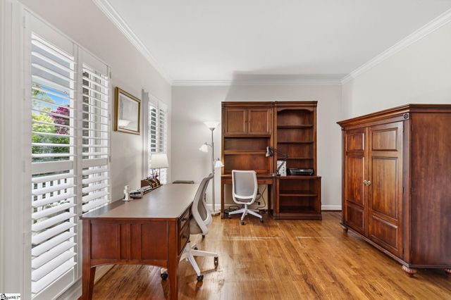 102 Cricken Tree Drive, Simpsonville, SC 29681