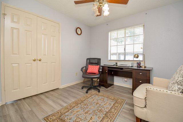 14823 Redwood Bend Trail, Houston, TX 77062