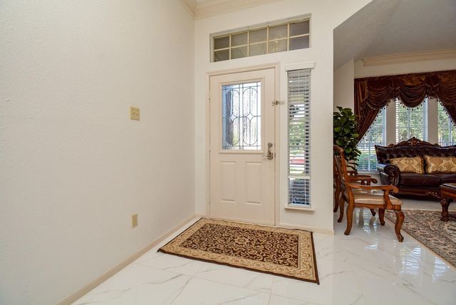 14823 Redwood Bend Trail, Houston, TX 77062