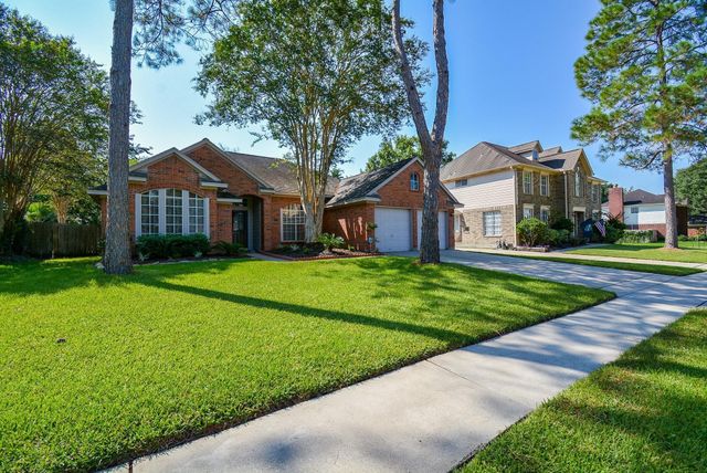 14823 Redwood Bend Trail, Houston, TX 77062