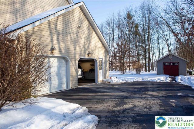 1357 North Cottonwood Road, Lehigh Twp, PA 18038