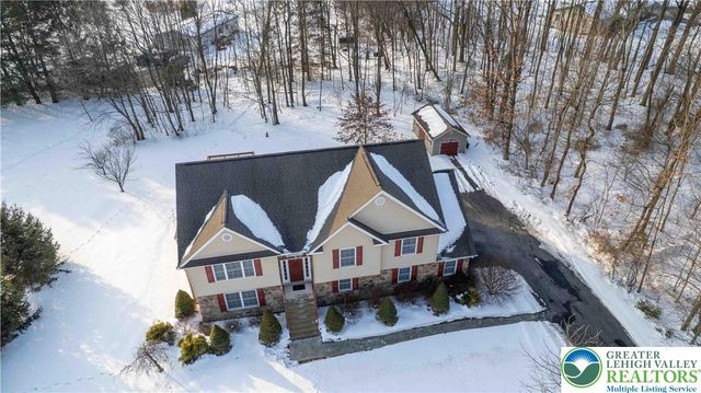 1357 North Cottonwood Road, Lehigh Twp, PA 18038