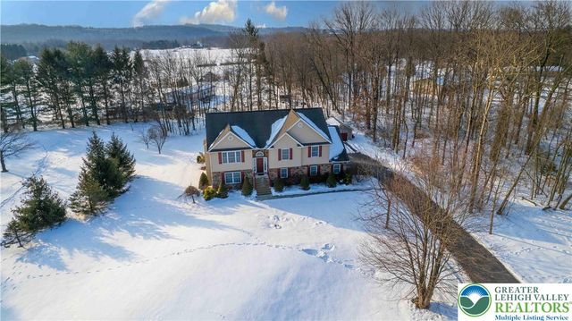 1357 North Cottonwood Road, Lehigh Twp, PA 18038