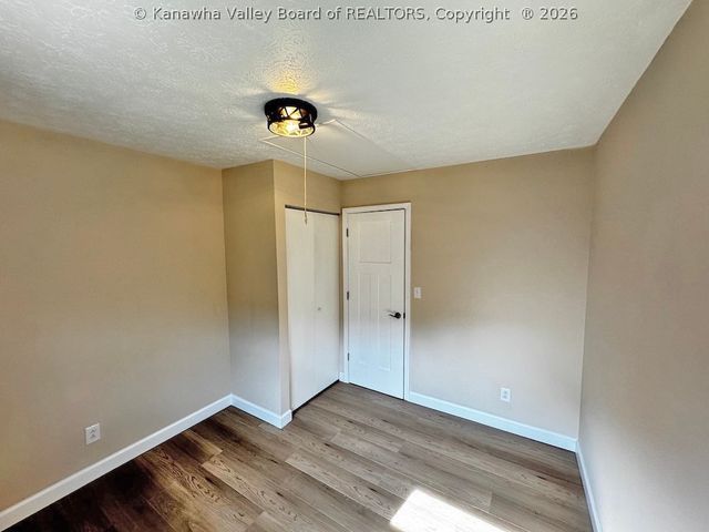 137 Springlea Drive, Winfield, WV 25213