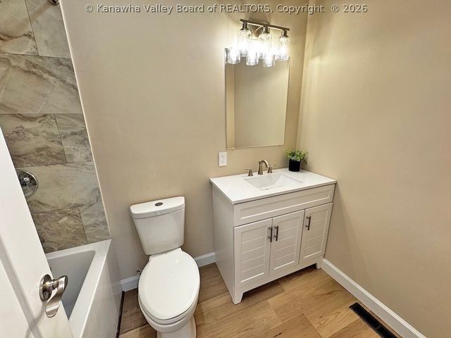 137 Springlea Drive, Winfield, WV 25213