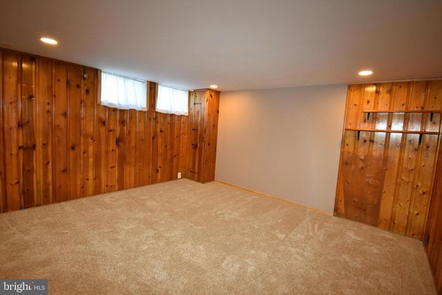 7509 HOLABIRD AVE, Baltimore, MD 21222