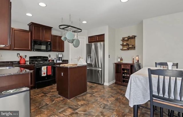 837 COLDWATER DR, Clayton, DE 19938