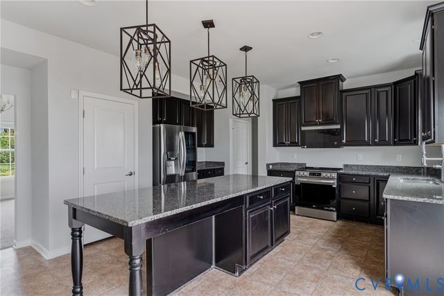 12218 Winbolt Dr, Chester, VA 23836