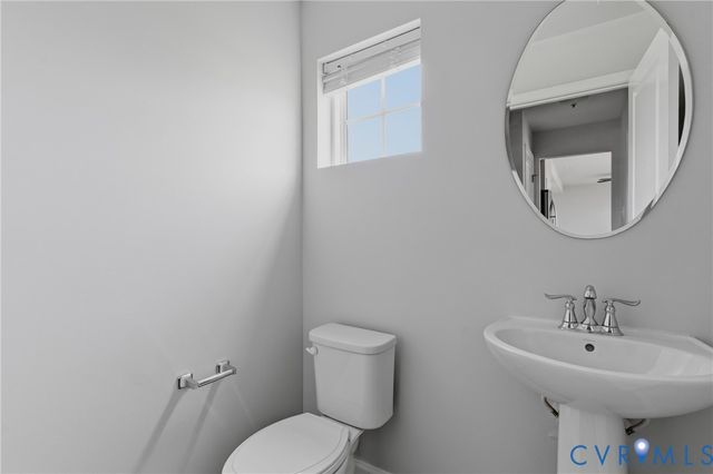 12218 Winbolt Dr, Chester, VA 23836