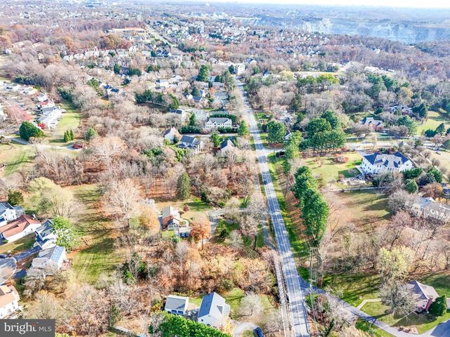 13714 TRAVILAH RD, Rockville, MD 20850