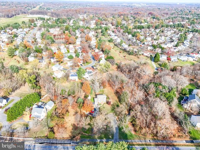 13714 TRAVILAH RD, Rockville, MD 20850