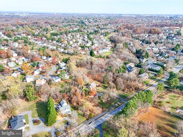13714 TRAVILAH RD, Rockville, MD 20850