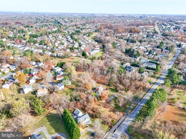 13714 TRAVILAH RD, Rockville, MD 20850