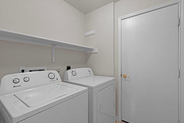 752 Atlantis, Kyle, TX 78640