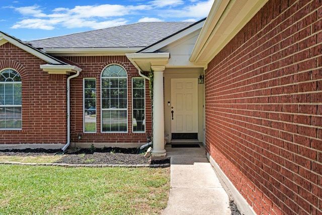 752 Atlantis, Kyle, TX 78640