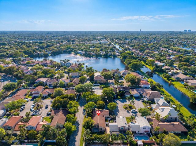 9549 NW 9th Court, Plantation, FL 33324