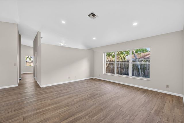 9549 NW 9th Court, Plantation, FL 33324