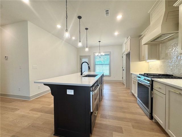 2904 SW Little Elm Loop, Bentonville, AR 72713