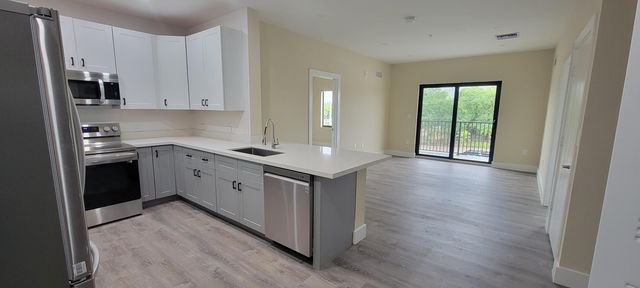 3801 DAVIE Boulevard 220, Fort Lauderdale, FL 33312
