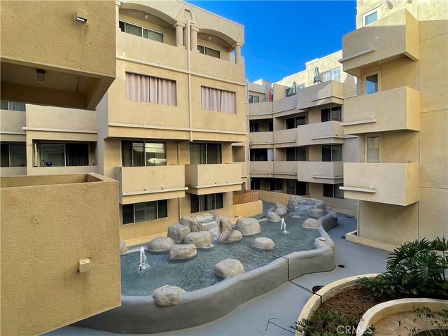 535 Magnolia Avenue 211, Long Beach, CA 90802