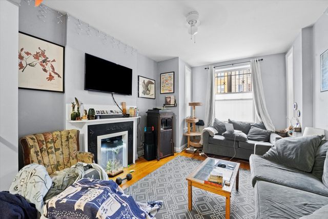 3333 W Pierce Avenue, Chicago, IL 60651