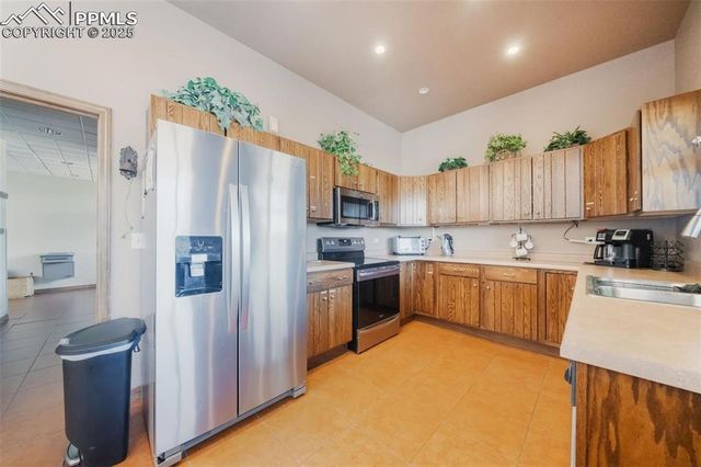 7711 Grizzly Bear Point, Colorado Springs, CO 80922