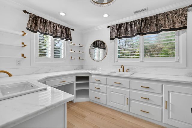 5117 Cutty Sark Ln, Shingle Springs, CA 95682
