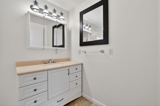 5117 Cutty Sark Ln, Shingle Springs, CA 95682
