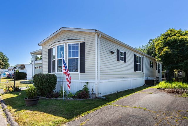 15 Sioux Road, East Hartford, CT 06118
