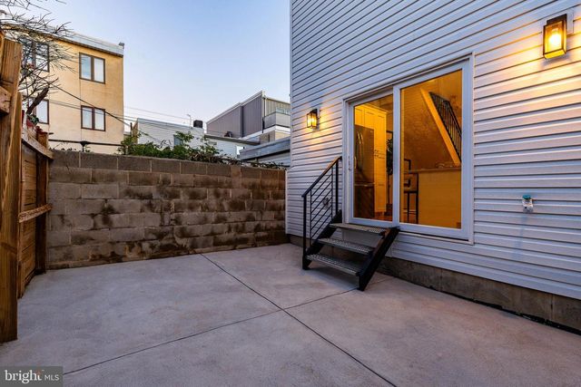 109 WATKINS ST, Philadelphia, PA 19148