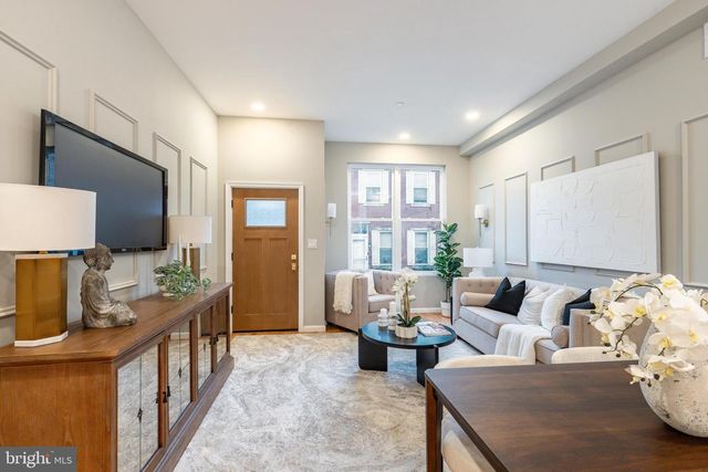 109 WATKINS ST, Philadelphia, PA 19148