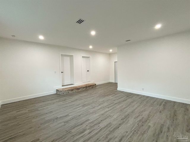 4731 Live Oak Ln, Pace, FL 32571